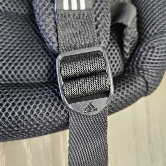 ADIDAS WOMEN'S VFA 2 BACKPACK BLACK - Picture 10 of 16